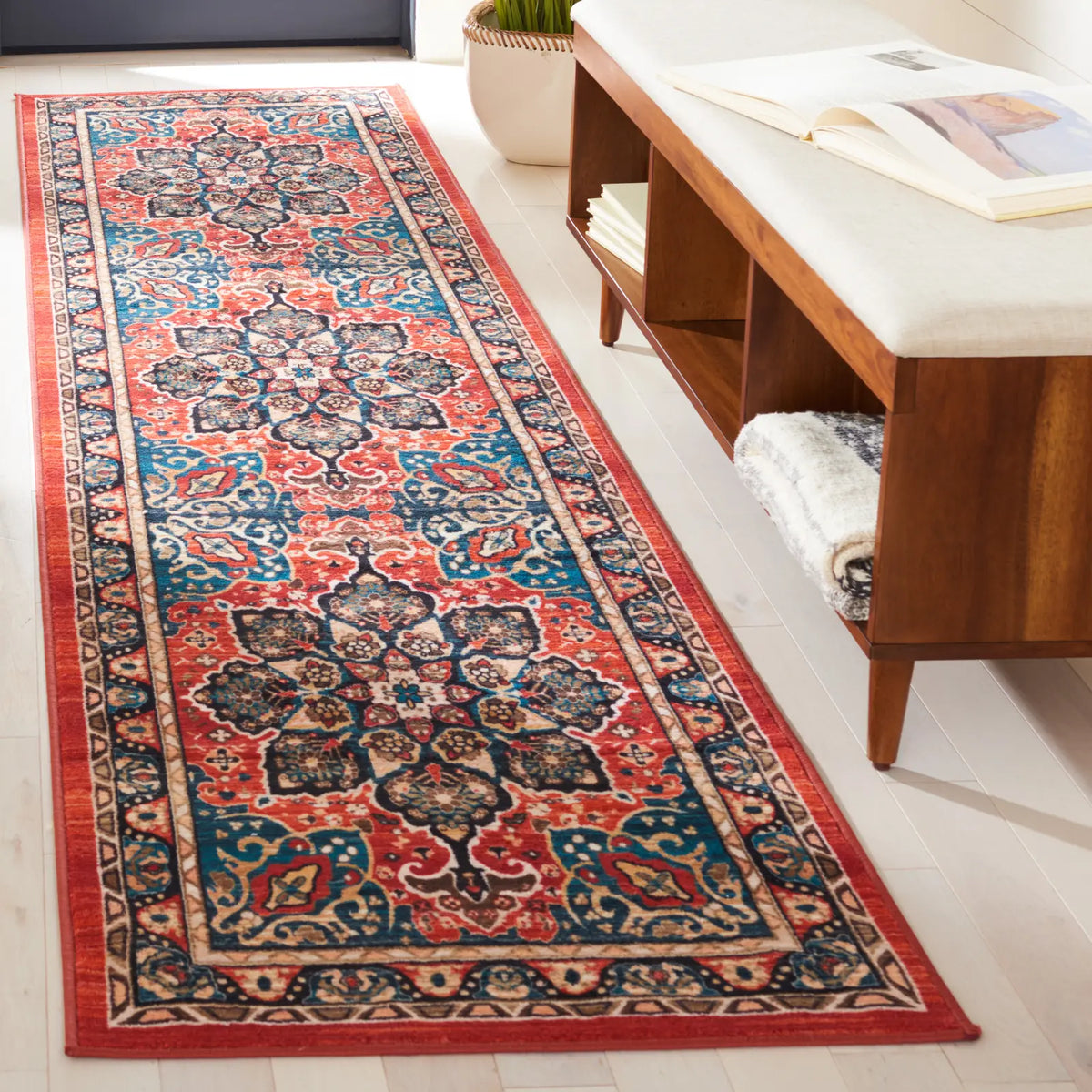 Safavieh Riviera 2'-2" x 9'-0" Rug in Black / Red