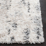 Safavieh Berber Shag 4'-5" x 6'-5" Rug in Ivory / Grey