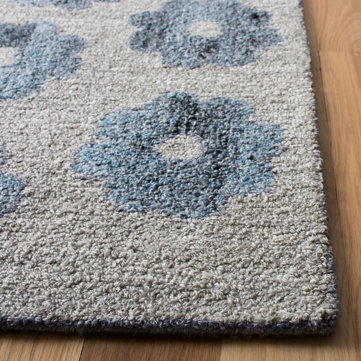 Safavieh Abstract 4'-0" x 6'-0" Rug in Grey / Blue