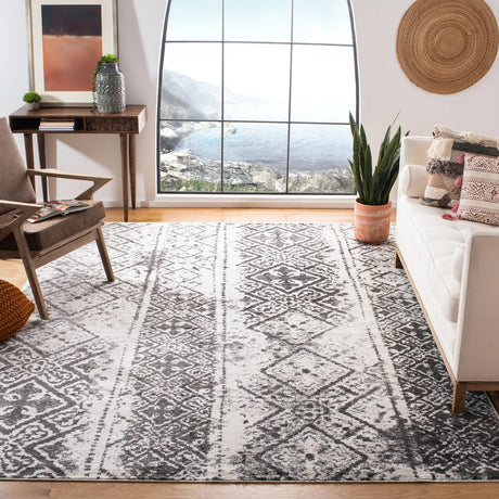 Safavieh Adirondack 10'-0" x 14'-0" Rug in Silver / Black