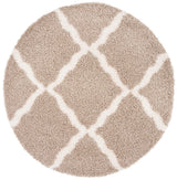 Safavieh Sgd-Dallas Shag 6'-0" x 6'-0" Rug in Beige / Ivory