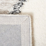 Safavieh Casablanca 4'-0" x 6'-0" Rug in Ivory / Black