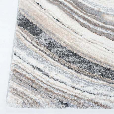 Safavieh Cyrus Shag 4'-5" x 6'-5" Rug in Ivory / Grey