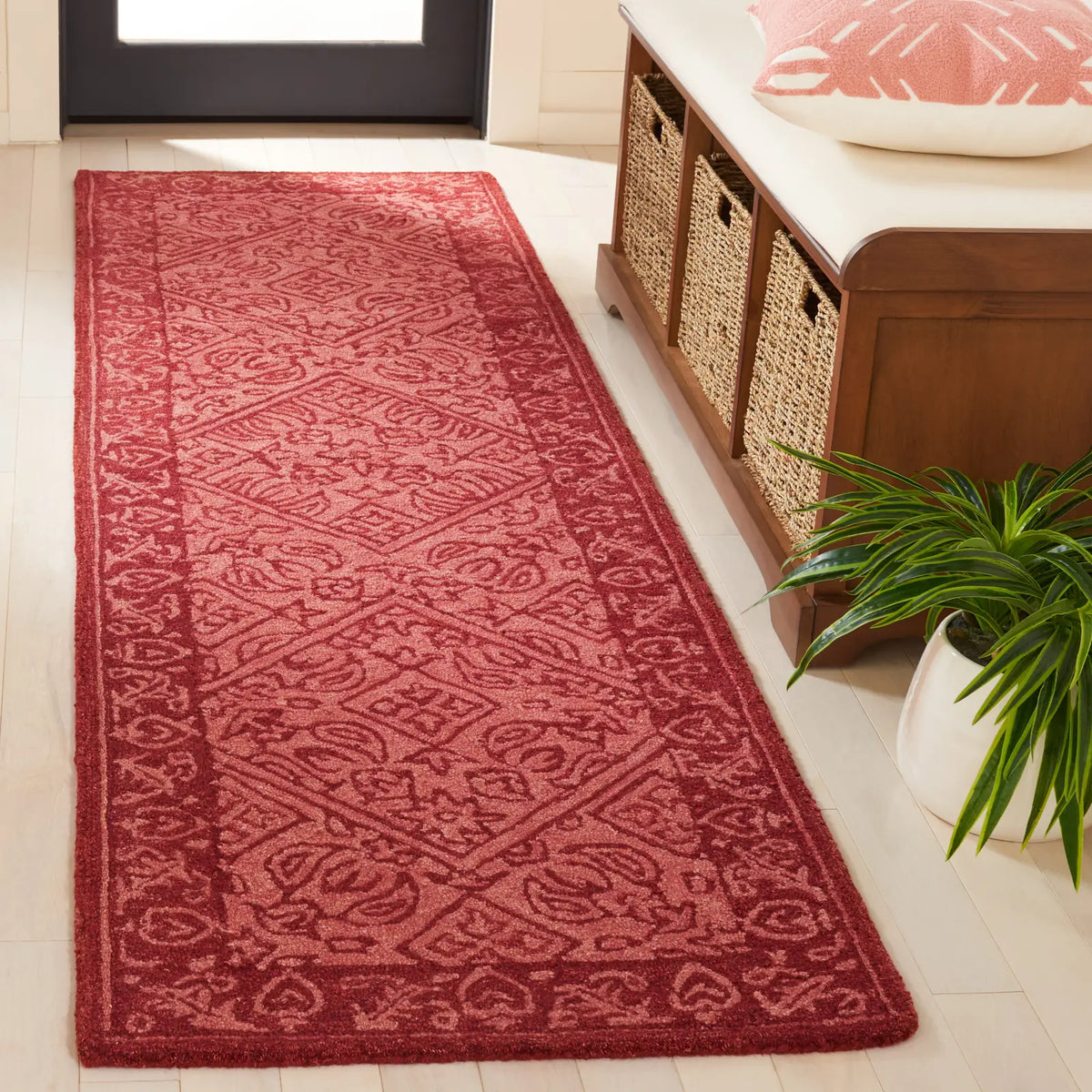 Safavieh Dip Dye 2'-3" x 7'-0" Rug in Red