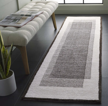 Safavieh Audrey 2'-3" x 8'-0" Rug in Dark Grey / Ivory