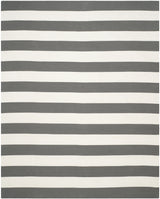 Safavieh Montauk 10'-0" x 14'-0" Rug in Grey / Ivory