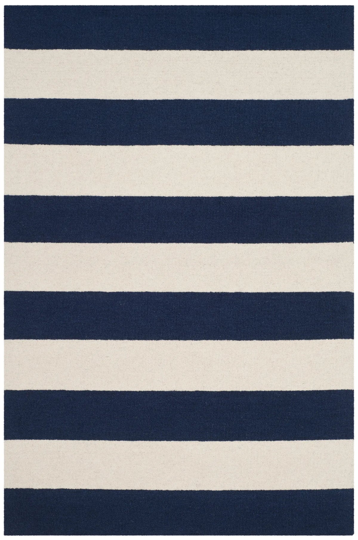 Safavieh Safavieh Kids 3'-0" x 5'-0" Rug in Navy / Ivory
