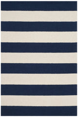 Safavieh Safavieh Kids 3'-0" x 5'-0" Rug in Navy / Ivory