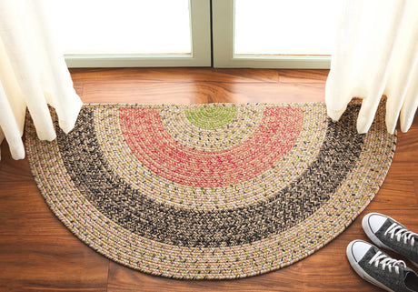 Safavieh Braided 2'-0" x 4'-0" Rug in Black / Light Green