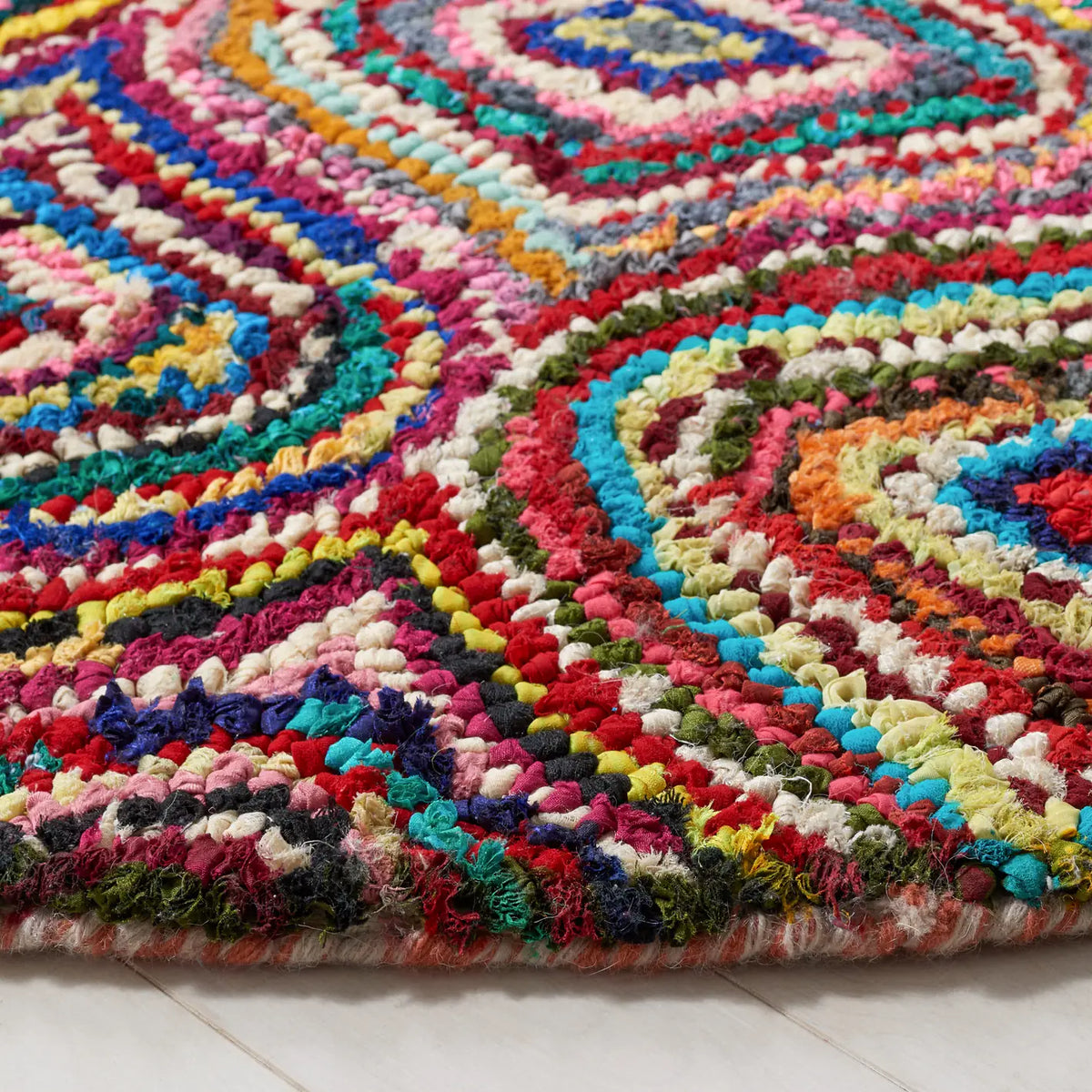 Safavieh Nantucket 6'-0" x 6'-0" Rug in Yellow / Multi