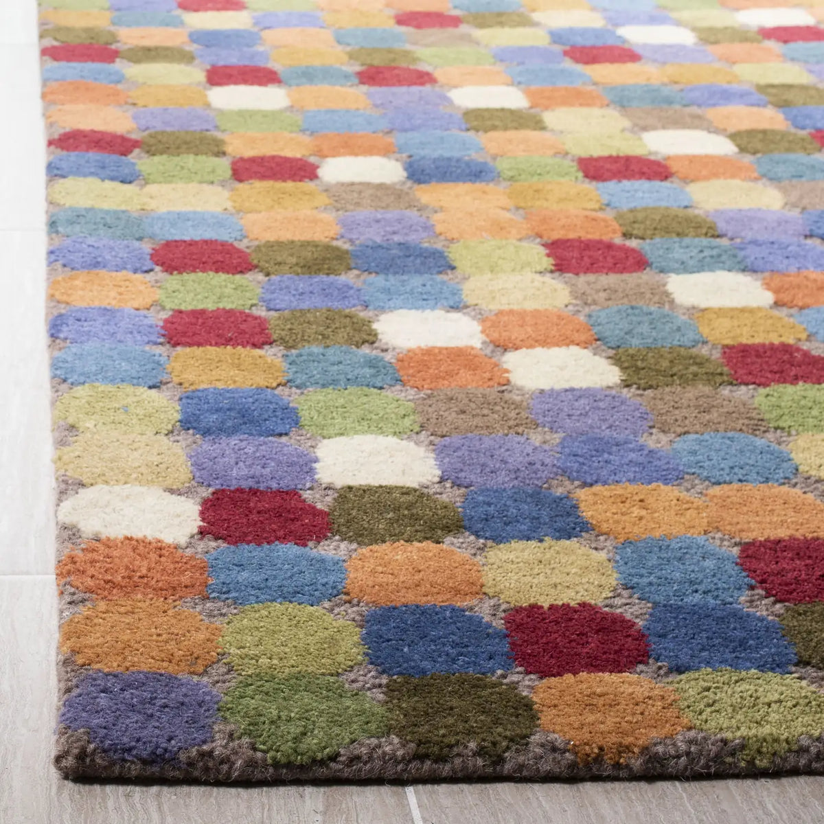Safavieh Soho 5'-0" x 8'-0" Rug in Multi