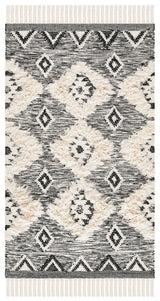 Safavieh Kenya 3'-0" x 5'-0" Rug in Black / Ivory