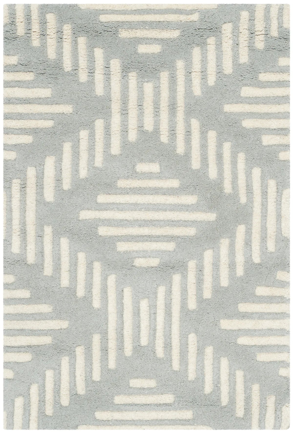Safavieh Chatham 2'-0" x 3'-0" Rug in Grey / Ivory