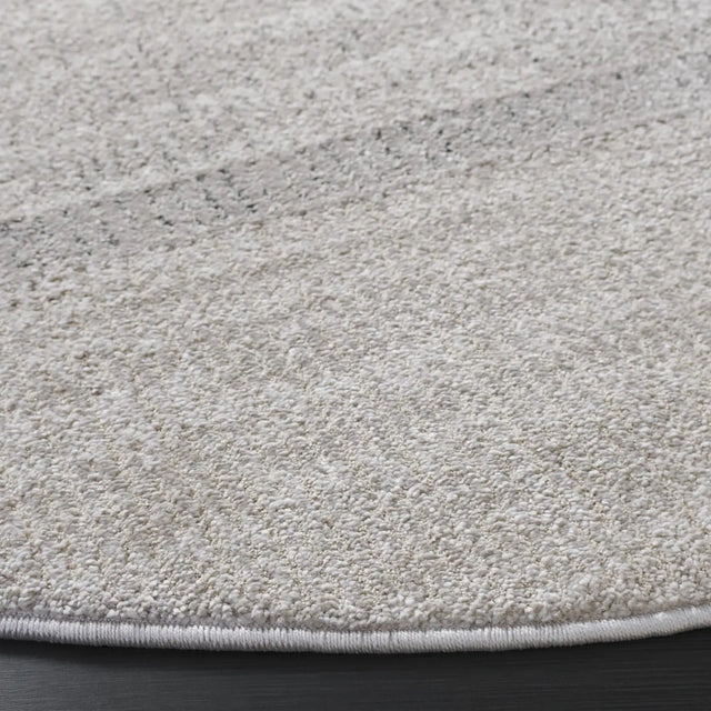Safavieh Northport 6'-7" x 6'-7" Rug in Ivory / Grey