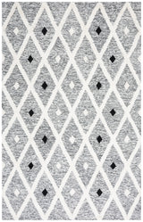 Safavieh Casablanca 4'-0" x 6'-0" Rug in Black / Ivory