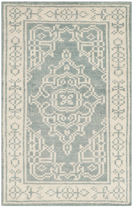 Safavieh Kenya 2'-0" x 3'-0" Rug in Ivory / Blue