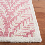 Safavieh Capri 4'-0" x 6'-0" Rug in Pink / Ivory