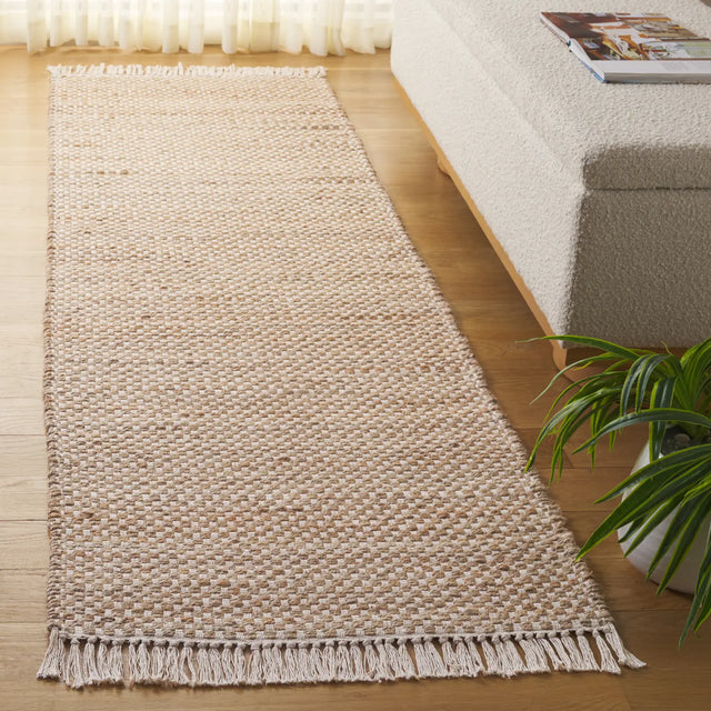 Safavieh Montauk 2'-3" x 8'-0" Rug in Natural / Yellow