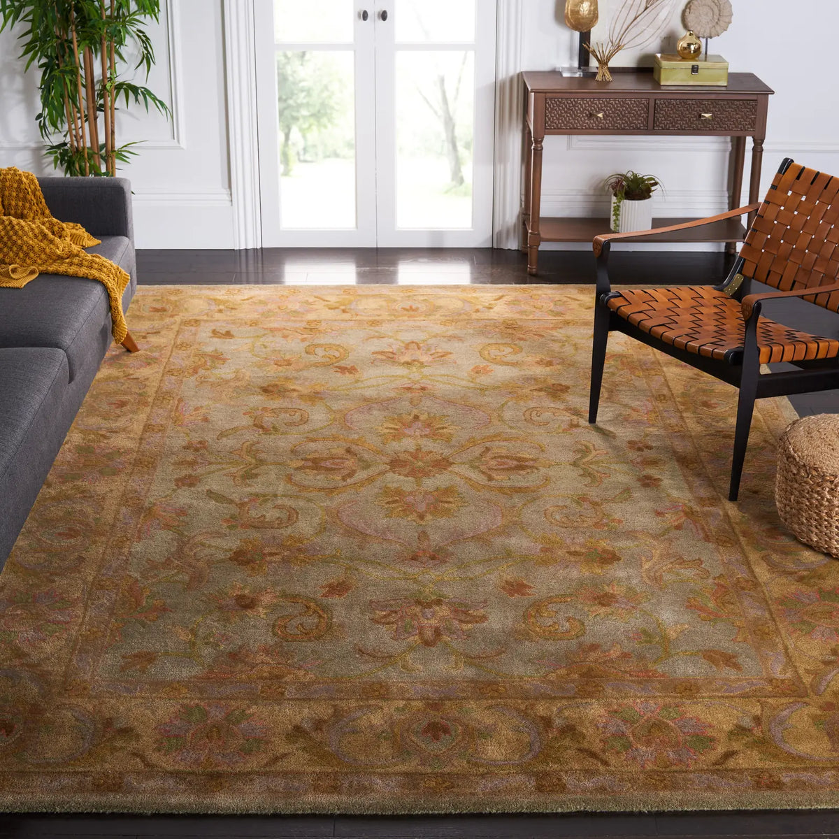 Safavieh Heritage 9'-6" x 13'-6" Rug in Green / Gold