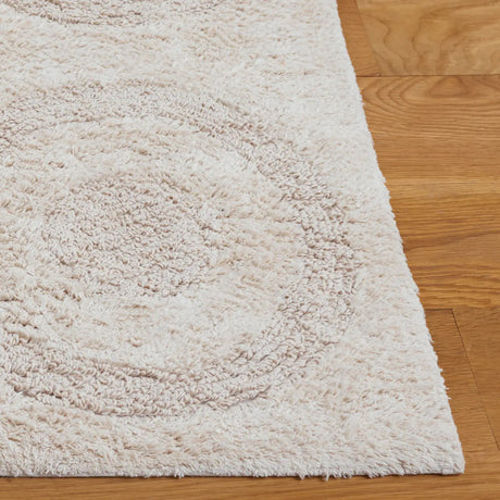 Safavieh Easy Care 4'-0" x 6'-0" Rug in Ivory