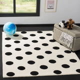 Safavieh Safavieh Kids 5'-0" x 7'-0" Rug in Ivory / Black