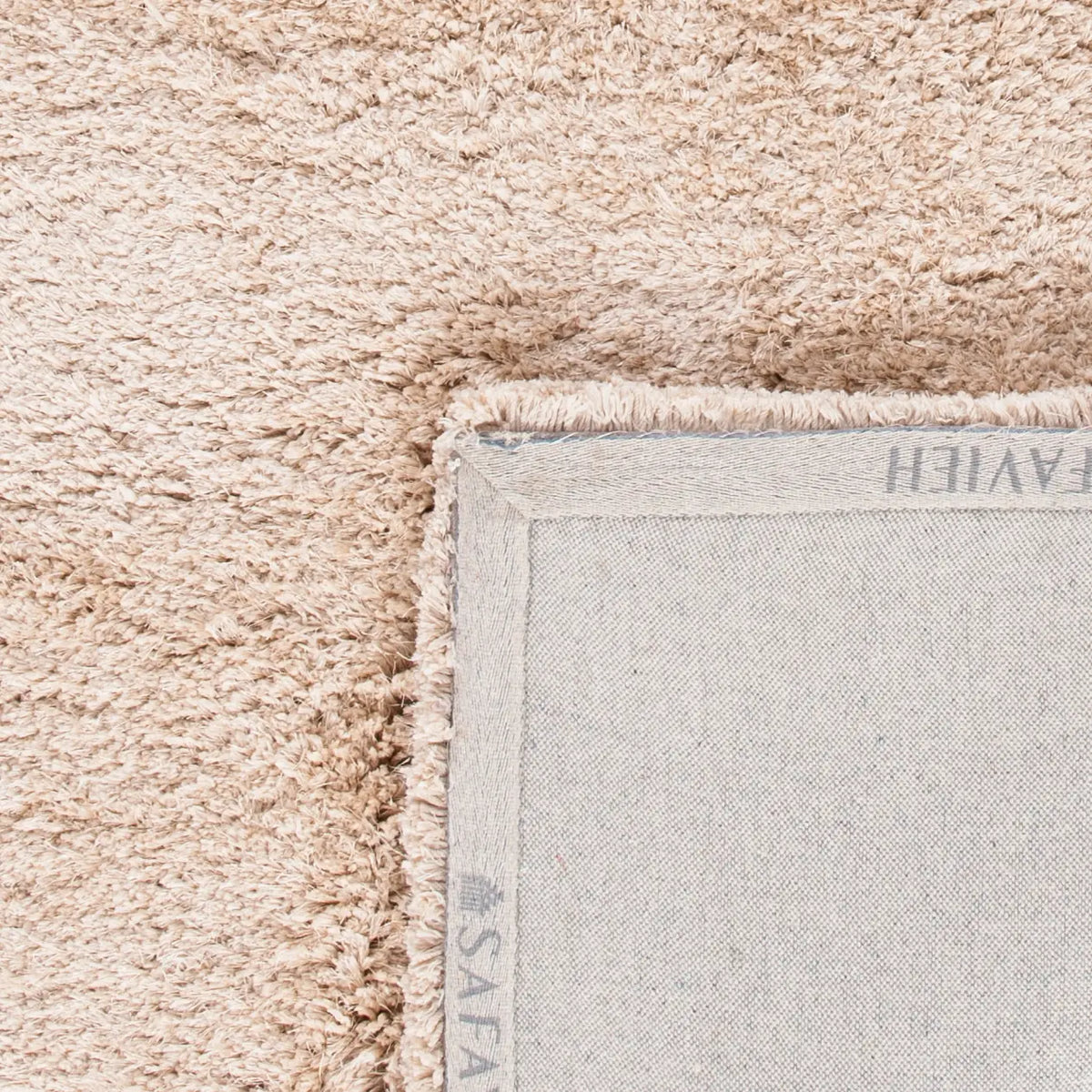 Safavieh Express Shag 4'-0" x 6'-0" Rug in Beige