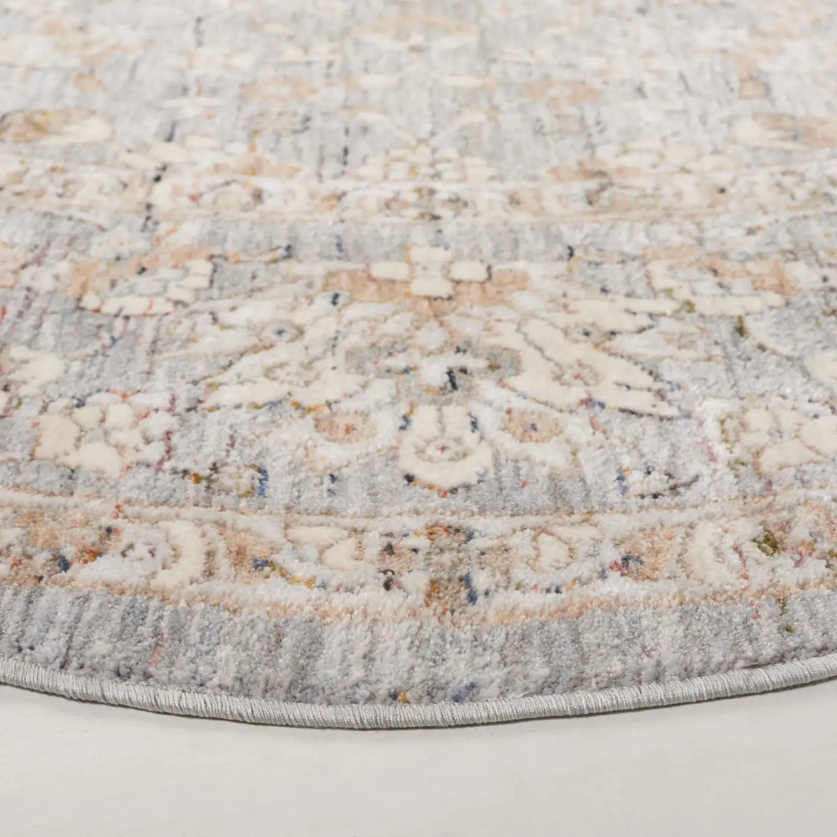 Safavieh Harlow 6'-3" x 6'-3" Rug in Grey Blue / Ivory