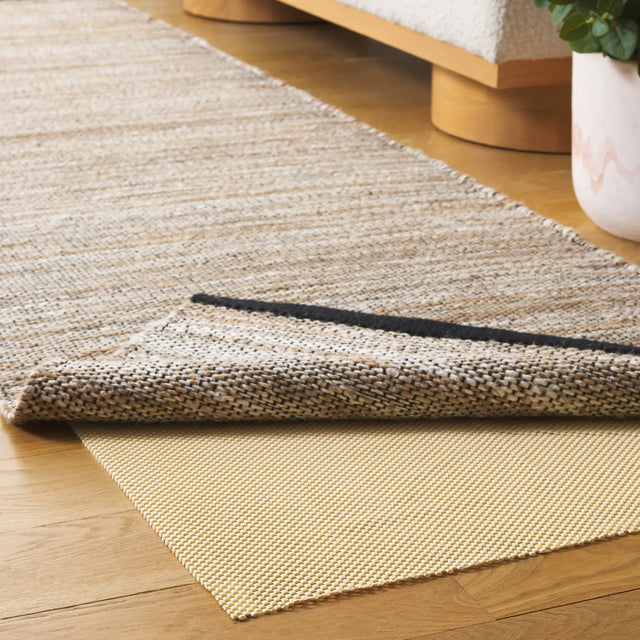 Safavieh Padding 2'-0" x 10'-0" Rug in White