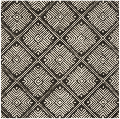 Safavieh Cambridge 6'-0" x 6'-0" Rug in Ivory / Charcoal