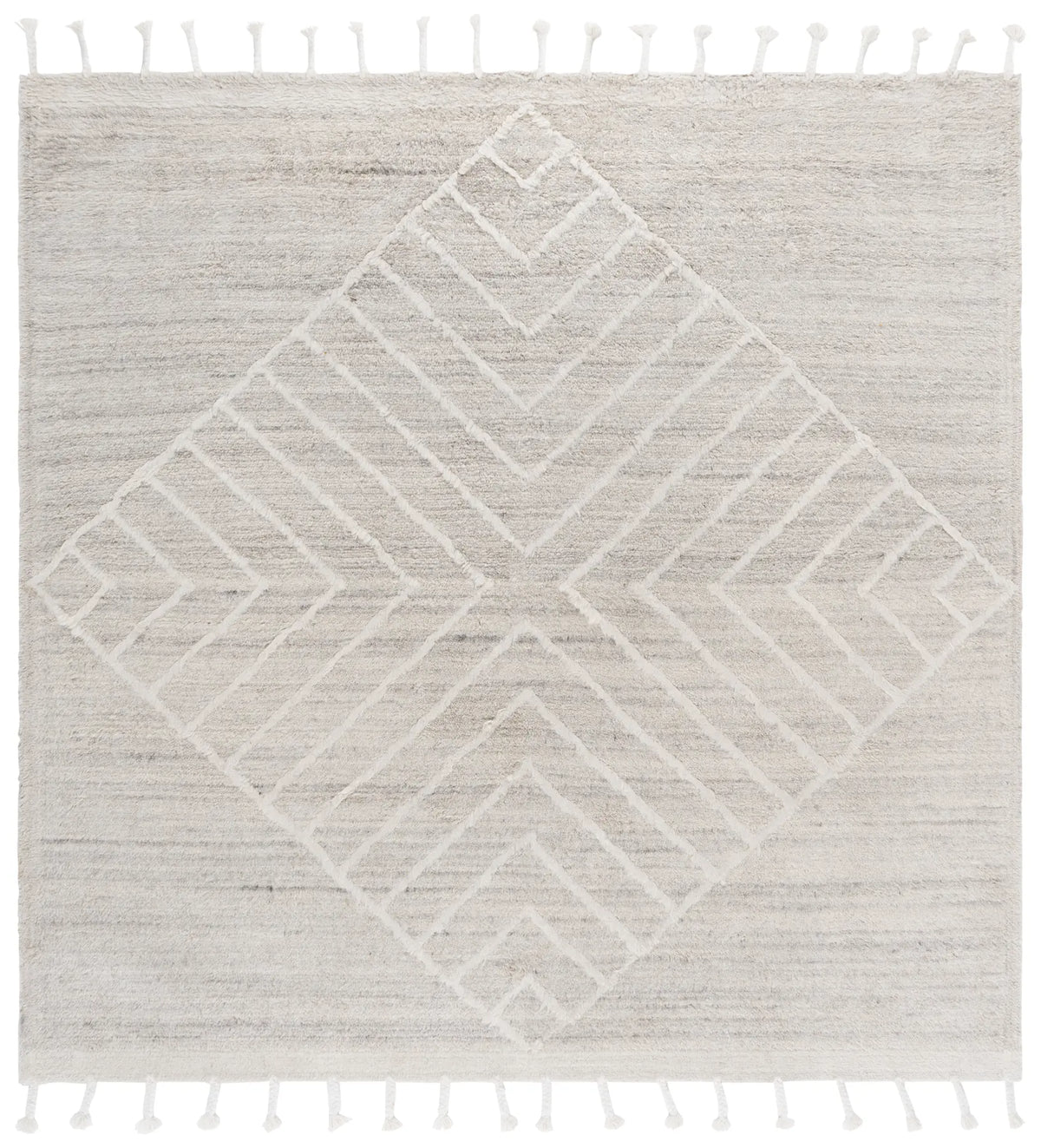 Safavieh Casablanca 7'-0" x 7'-0" Rug in Beige / Ivory