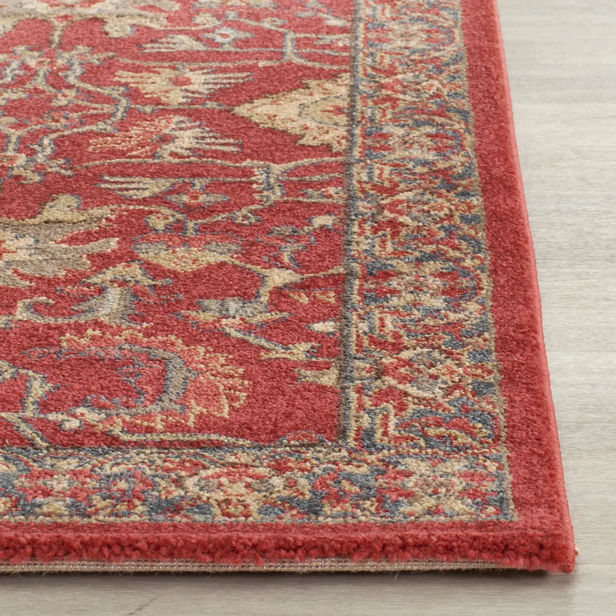 Safavieh Mahal 2'-2" x 10'-0" Rug in Red / Navy