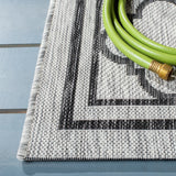 Safavieh Courtyard 4'-0" x 5'-7" Rug in Light Grey / Black
