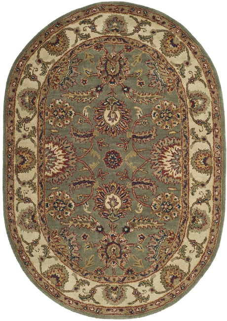 Safavieh Classic 4'-6" x 6'-6" Rug in Celadon / Ivory