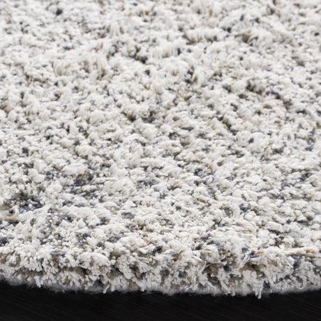 Safavieh Berber 6'-0" x 6'-0" Rug in Ivory / Dark Grey