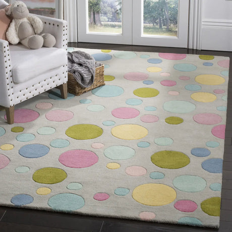 Safavieh Soho 3'-6" x 5'-6" Rug in Grey / Multi