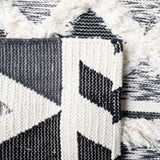 Safavieh Natura 4'-0" x 6'-0" Rug in Ivory / Black