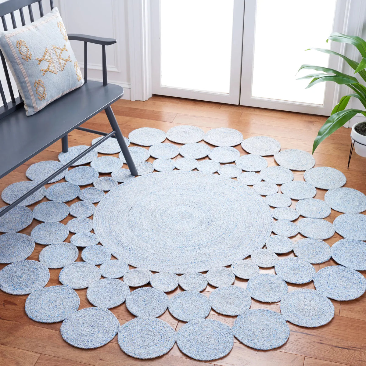Safavieh Cape Cod 5'-0" x 5'-0" Rug in Blue