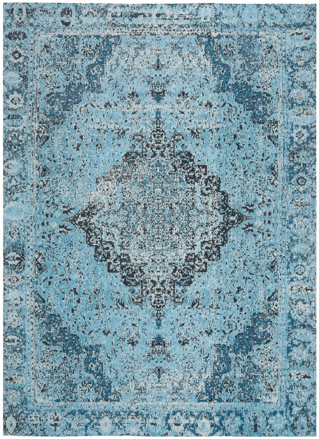Safavieh Classic Vintage 5'-0" x 8'-0" Rug in Blue
