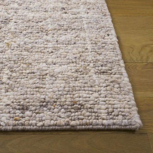 Safavieh Natura 5'-0" x 8'-0" Rug in Beige / Ivory
