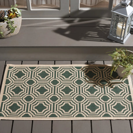 Safavieh Courtyard 2'-0" x 3'-7" Rug in Dark Green / Beige