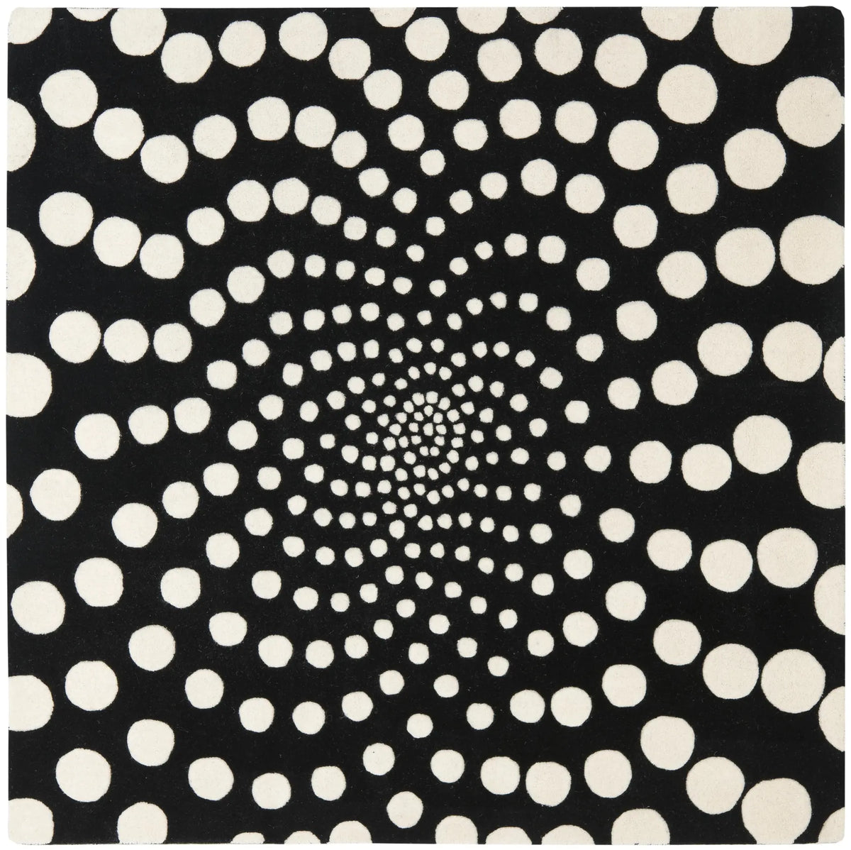 Safavieh Soho 6'-0" x 6'-0" Rug in Black / Ivory