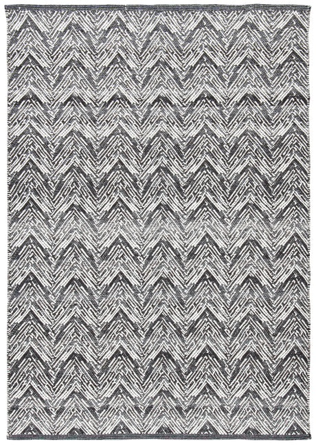 Safavieh Kilim 4'-0" x 6'-0" Rug in Brown / Charcoal