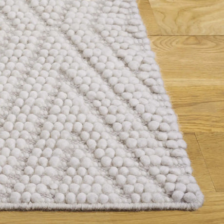 Safavieh Natura 5'-0" x 8'-0" Rug in Ivory