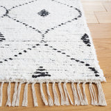 Safavieh Casablanca 4'-0" x 6'-0" Rug in Ivory / Black