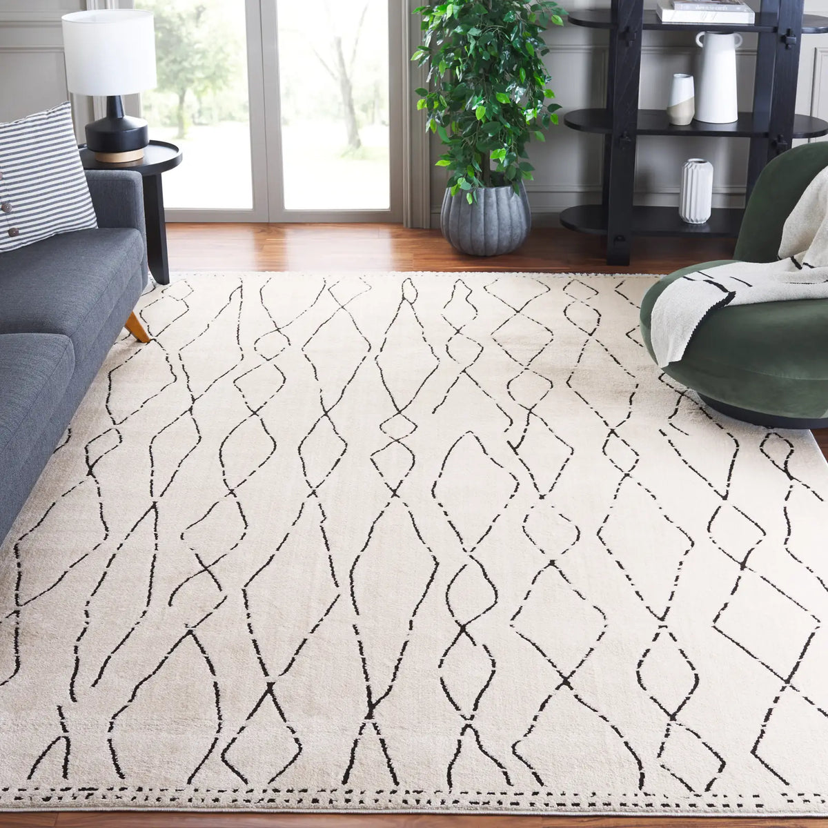 Safavieh Melody 10'-0" x 14'-0" Rug in Ivory / Black