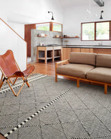 Loloi Sawyer Saw-01 Black Rugs - room scene 1