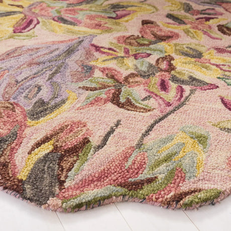 Safavieh Blossom 6'-0" x 6'-0" Rug in Pink / Gold