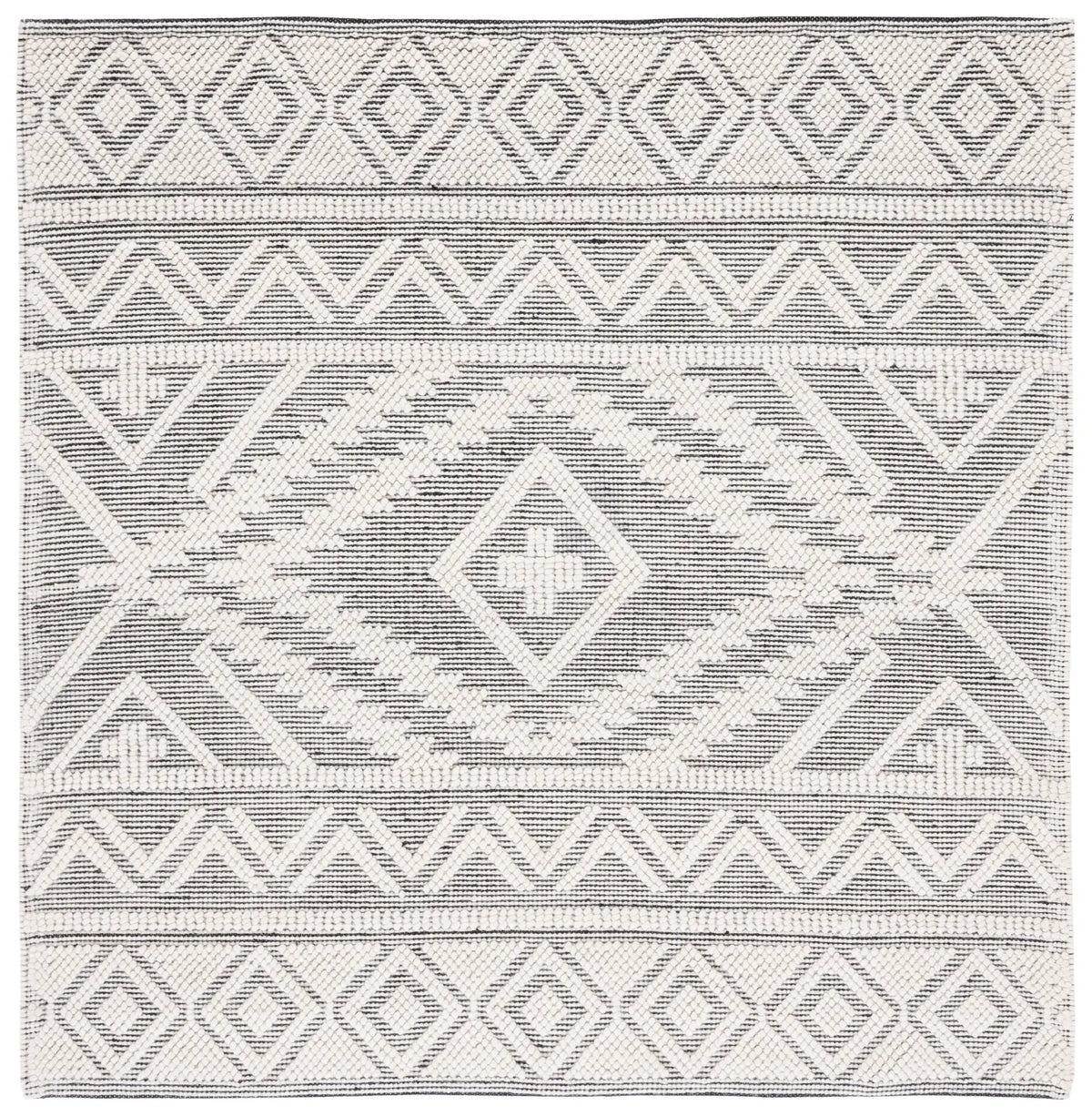 Safavieh Natura 6'-0" x 6'-0" Rug in Black / Ivory