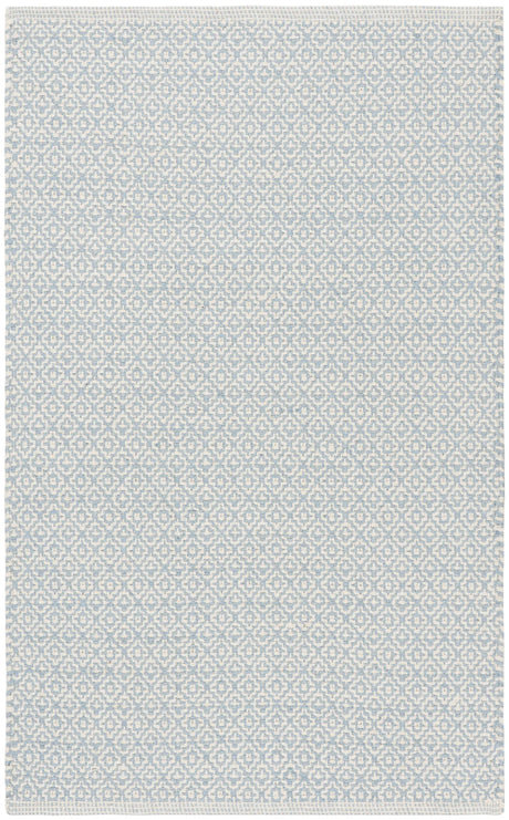 Safavieh Montauk 2'-6" x 4'-0" Rug in Ivory / Light Blue