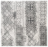 Safavieh Adirondack 6'-0" x 6'-0" Rug in Silver / Black